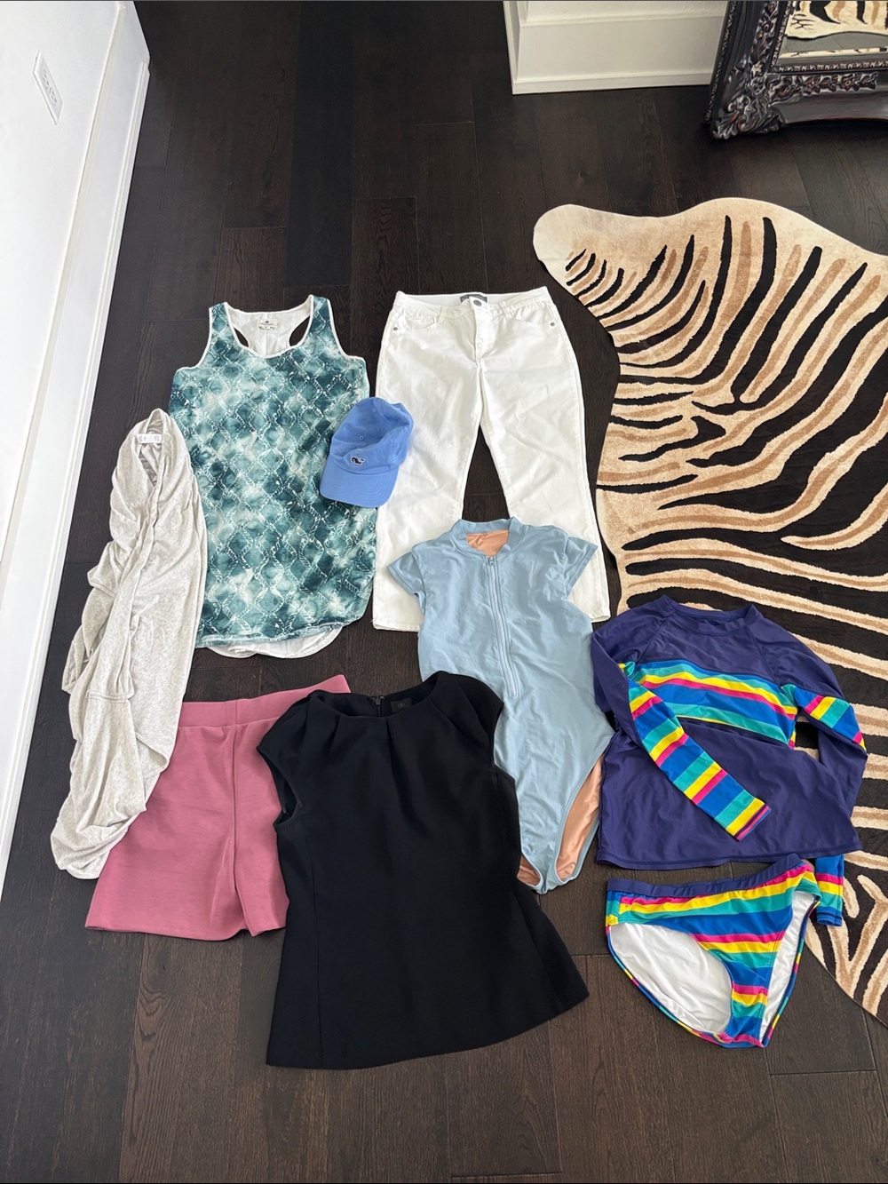 Women’s clothing bundle